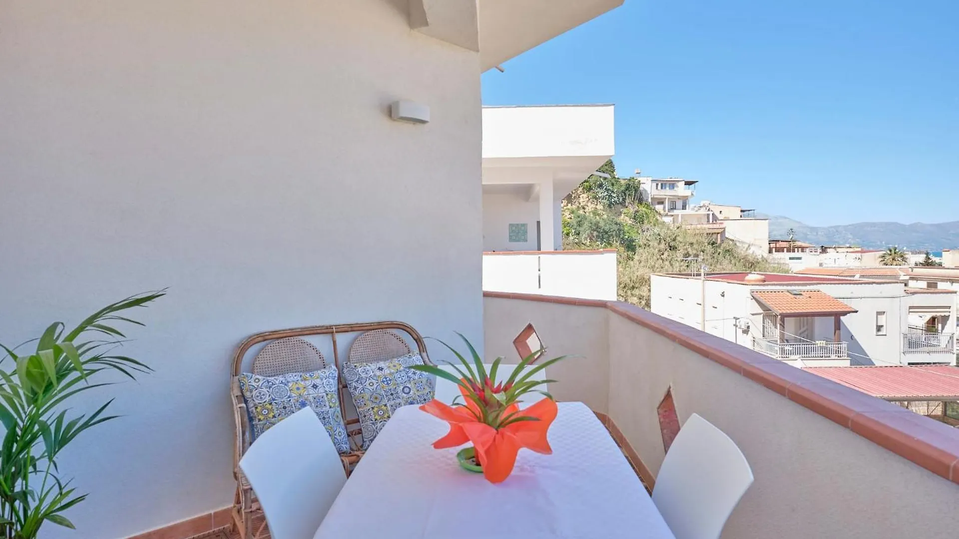 Dune Home In Una Fantastica Soluzione Con Vista Mare Dalla Veranda Alcamo